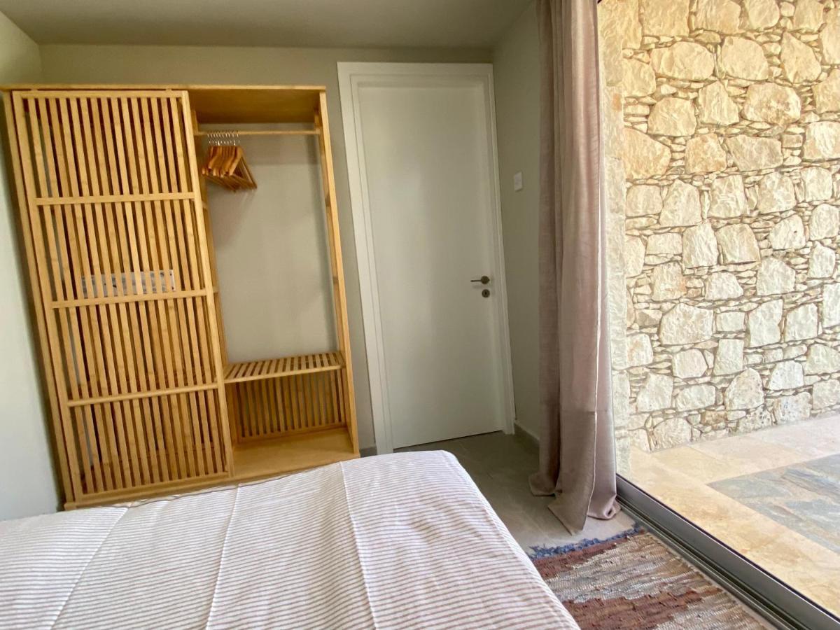 Ammos Luxury Suits And Residences Péjia Kültér fotó
