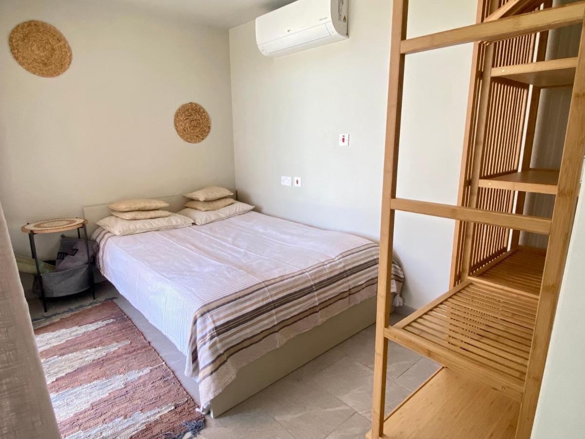 Ammos Luxury Suits And Residences Péjia Kültér fotó